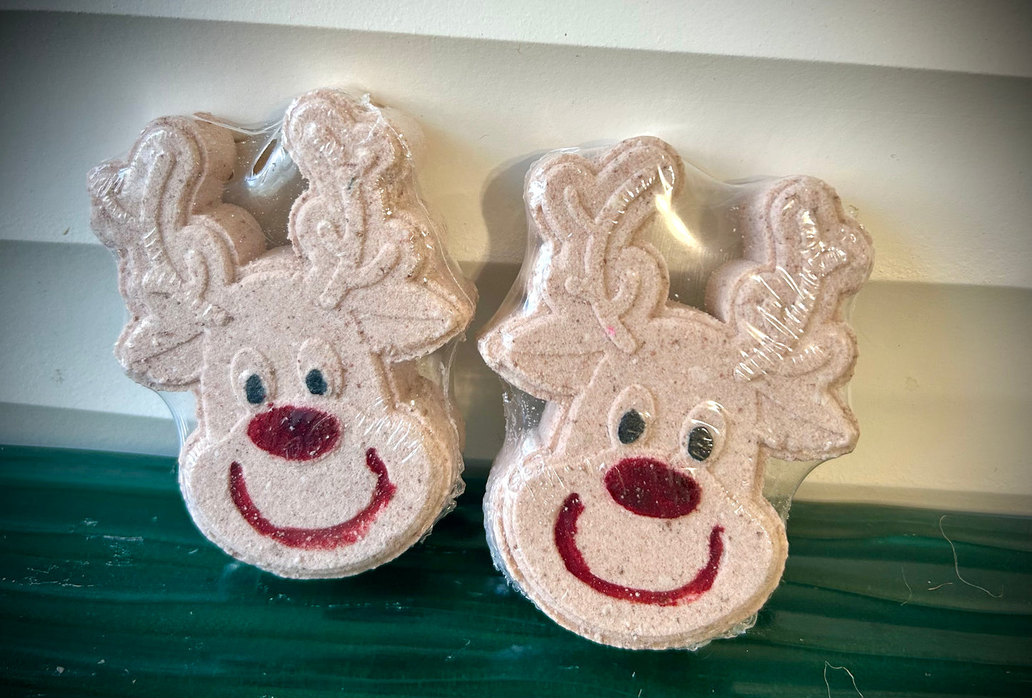 Reindeer bath bomb